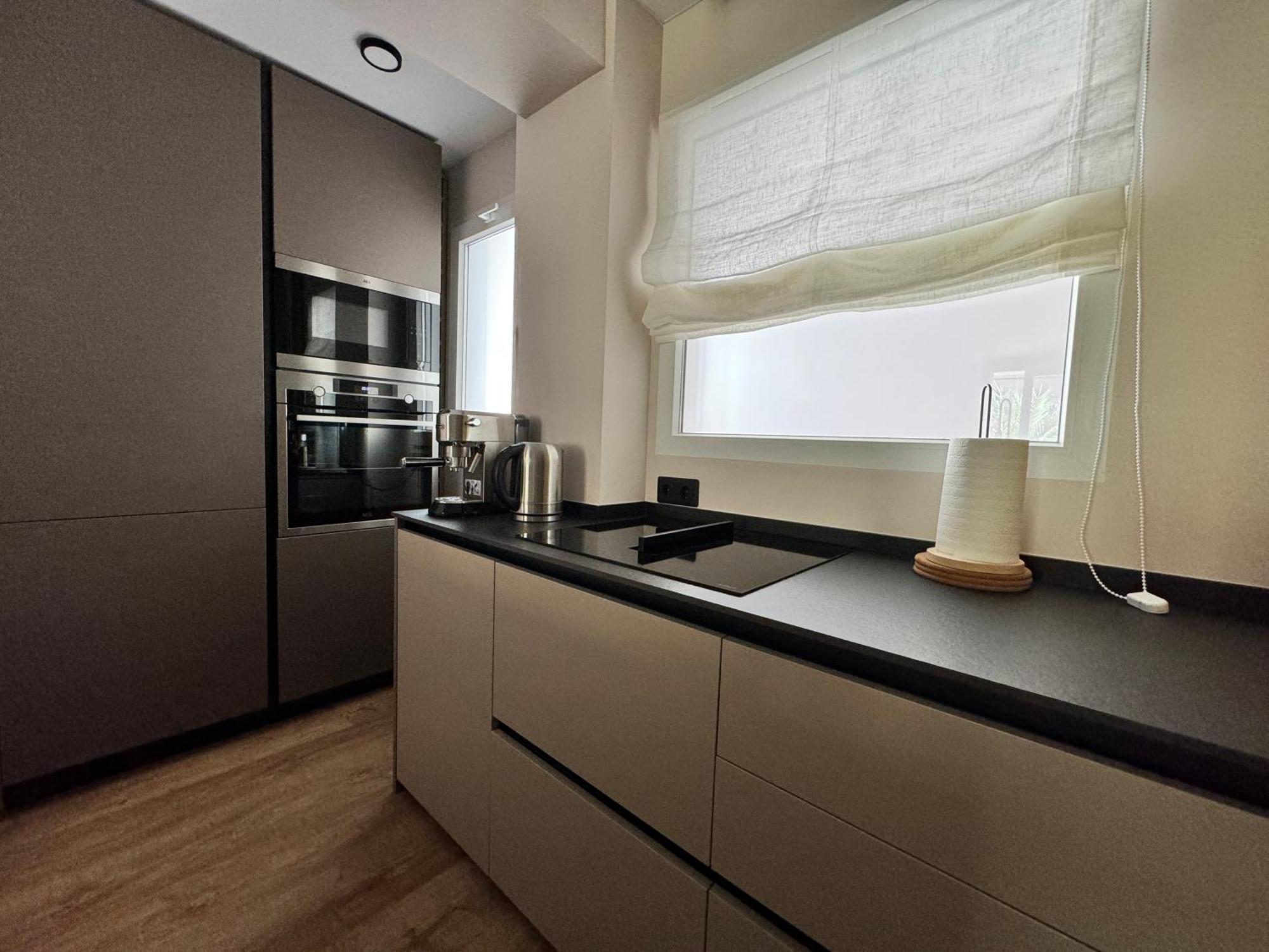 Luxury Y After Renovation In With Parking *